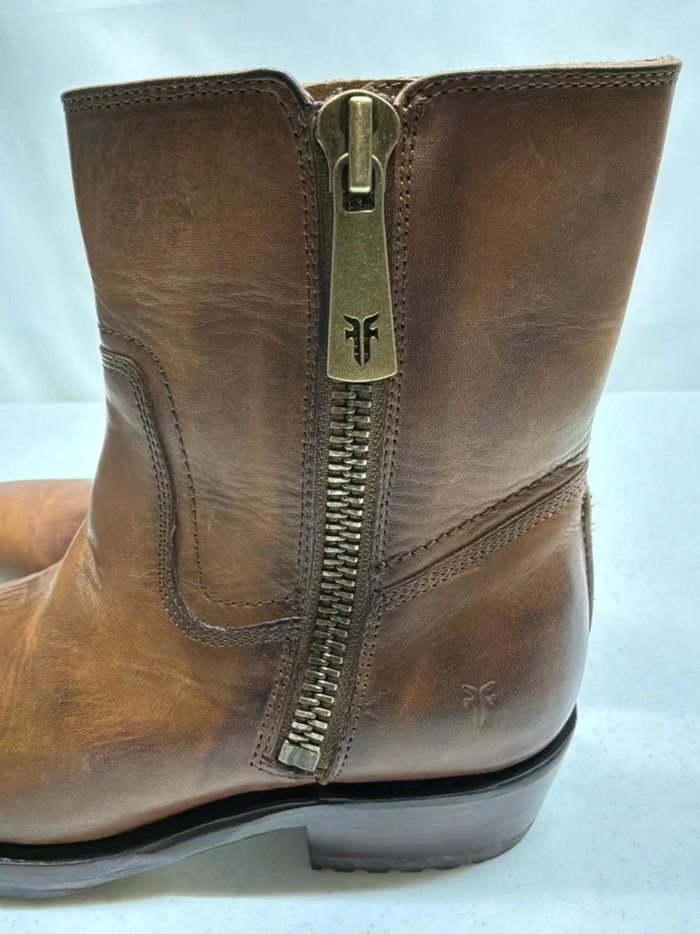 Frye Leather Billy Short Bark Color Boots Size 6M Women's NWOB